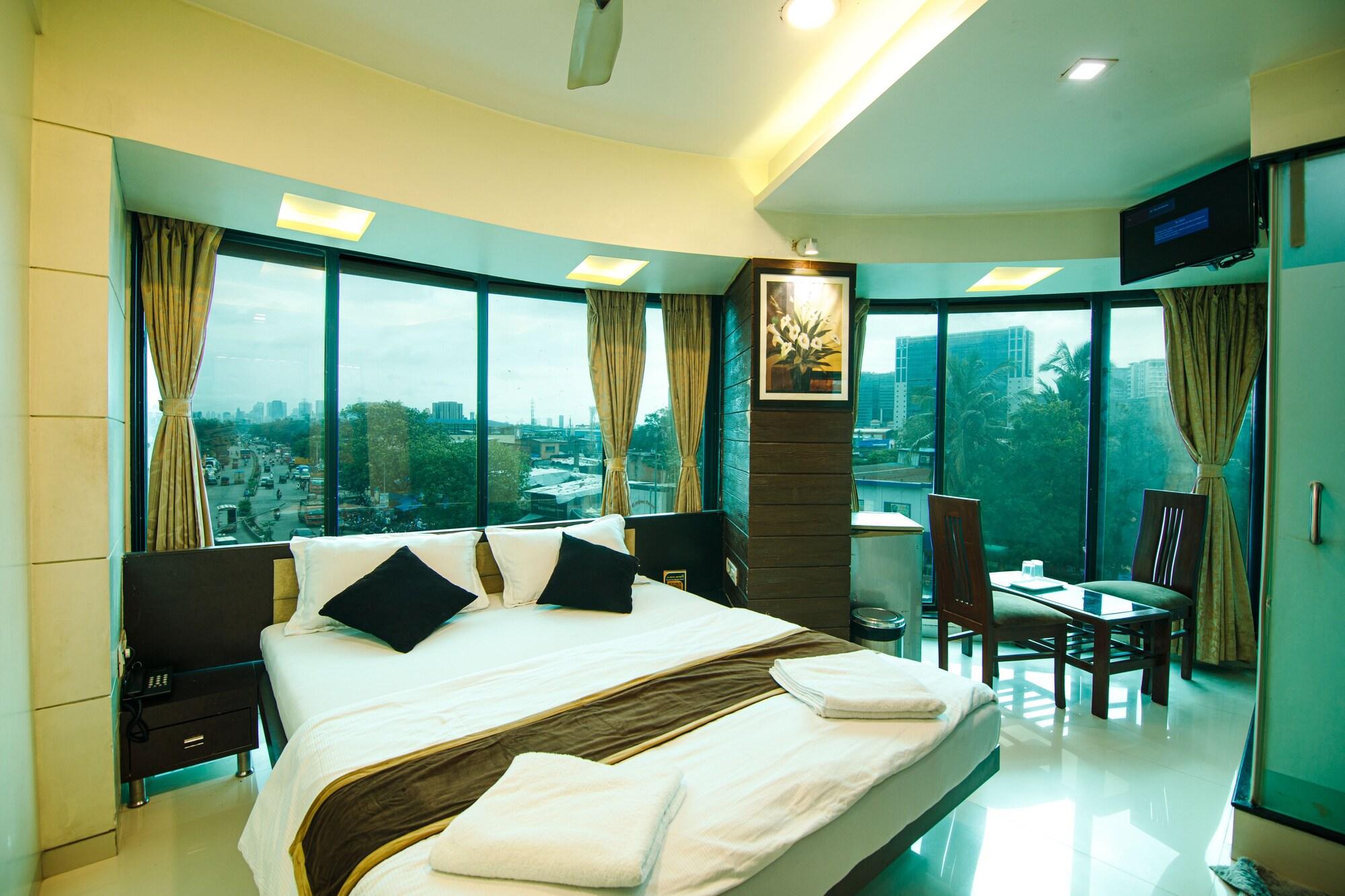La Hotel Metro Near Bkc Βομβάη Εξωτερικό φωτογραφία