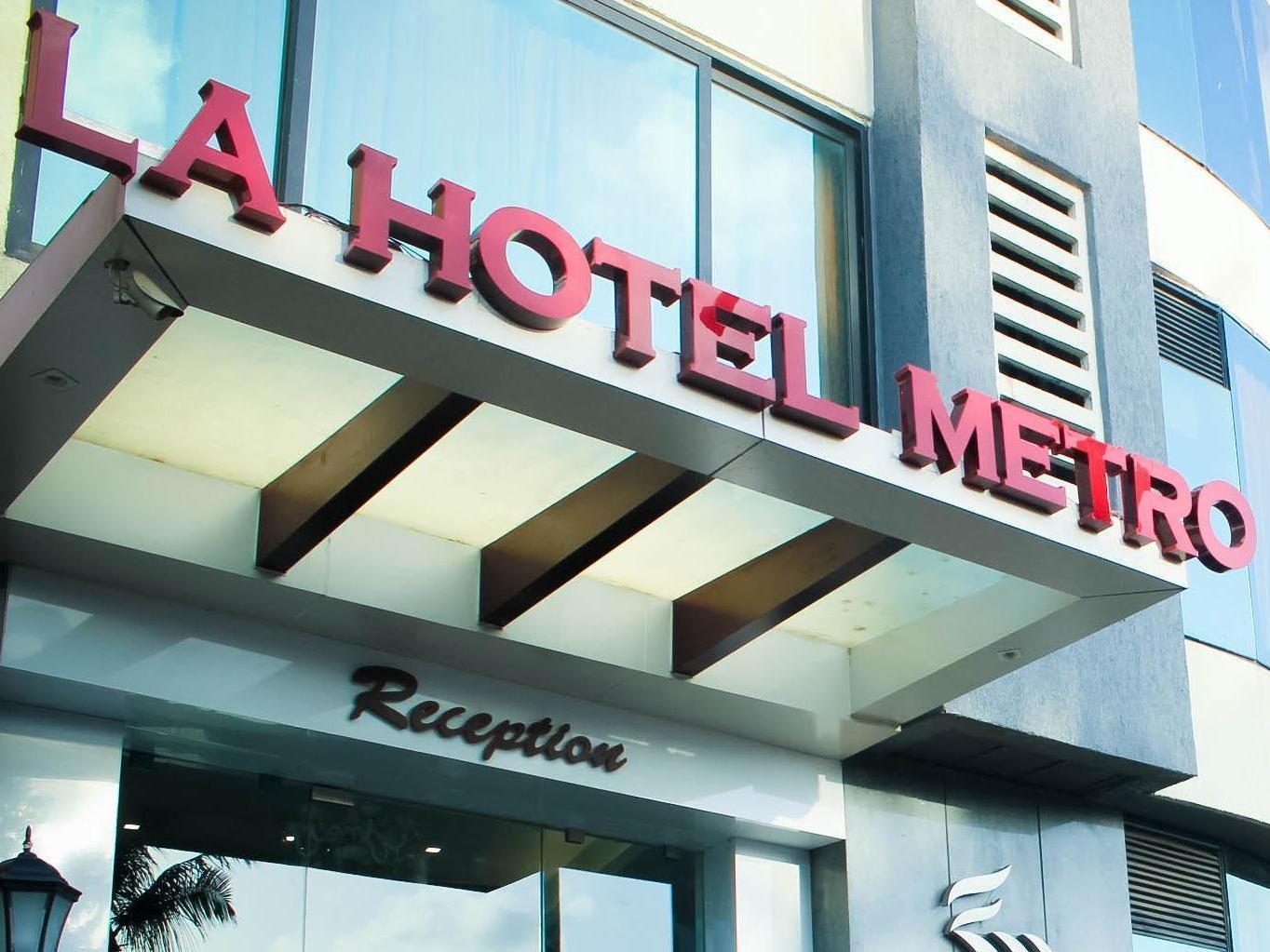 La Hotel Metro Near Bkc Βομβάη Εξωτερικό φωτογραφία